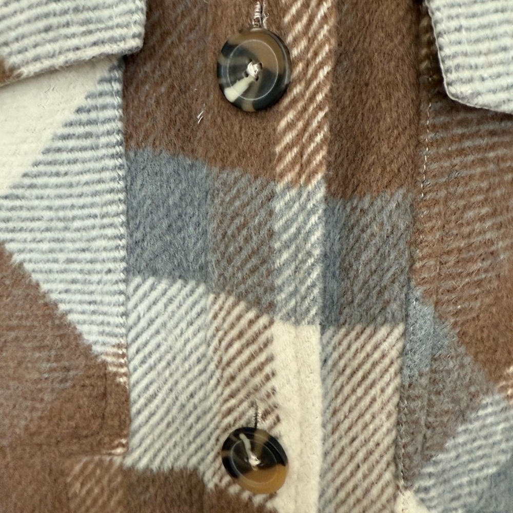Evereve Oversized Plaid Shacket Xl - Picture 5 of 9